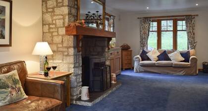 Stunning 4-bed Cottage S/C