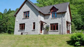 Cottage, Multiple Beds | Exterior