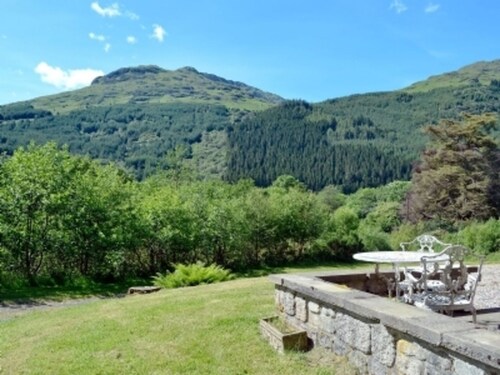 Stunning 4-bed Cottage S/C