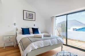 1 chambre, fer et planche à repasser, Wi-Fi, literie fournie