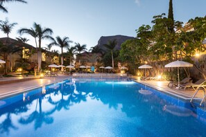 Outdoor pool - Residencial El Llano (Valle Gran Rey)
