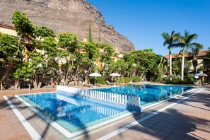 Outdoor pool - Residencial El Llano (Valle Gran Rey)