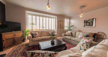 Lovely Large St Annes Maisonette with Roof Garden