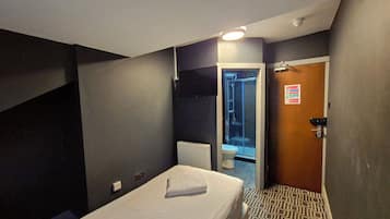 Standard Single Room, 1 Single Bed | Bed sheets