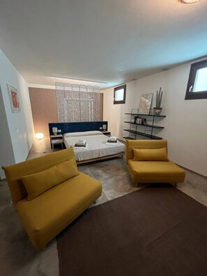 4 Schlafzimmer, Zimmersafe, Bügeleisen/Bügelbrett, Reisekinderbett