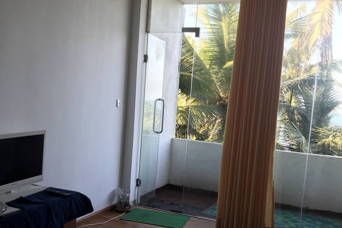 Appartement Deluxe, 1 chambre, vue sur l’océan, au bord de l’océan | Bureau, espace de travail pour ordinateurs portables
