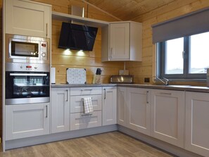 Dishwasher - Larch Lodge - UK30009 (Mascalles, near Ulverston)