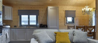 Larch Lodge - UK30009