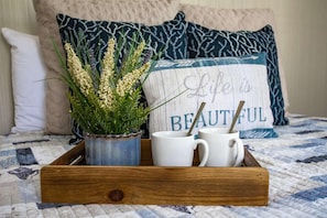 Room - Bleu Daze Cottage (St. Augustine)