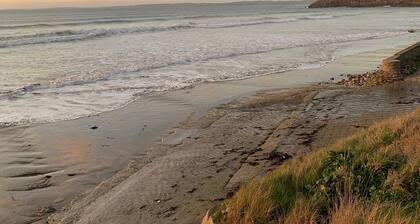 Casa de estilo bretón a 200 m del corazón histórico de LOCRONAN