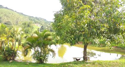Chacara Recanto Paraíso in a privileged place.