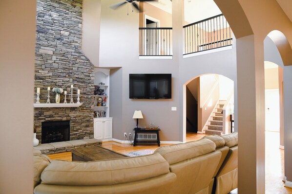 Smart TV, fireplace, table tennis, books