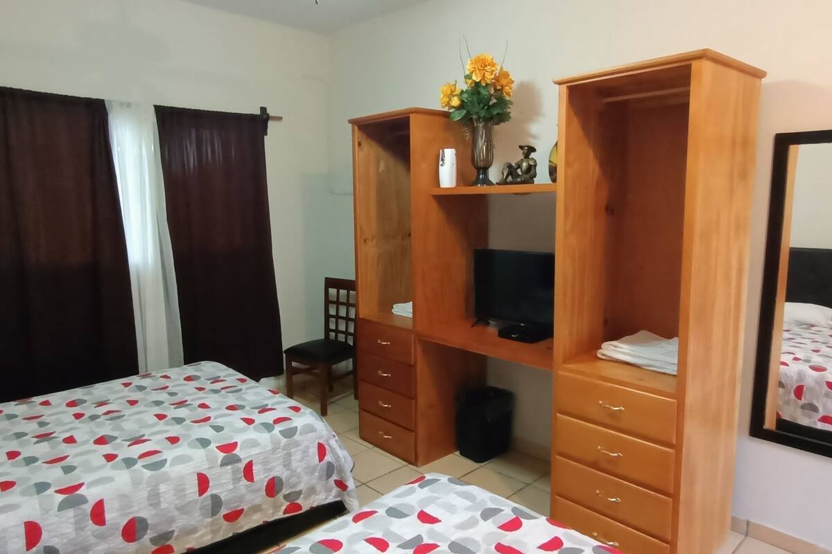 Double Room (Room 2) | WiFi (free), bed sheets