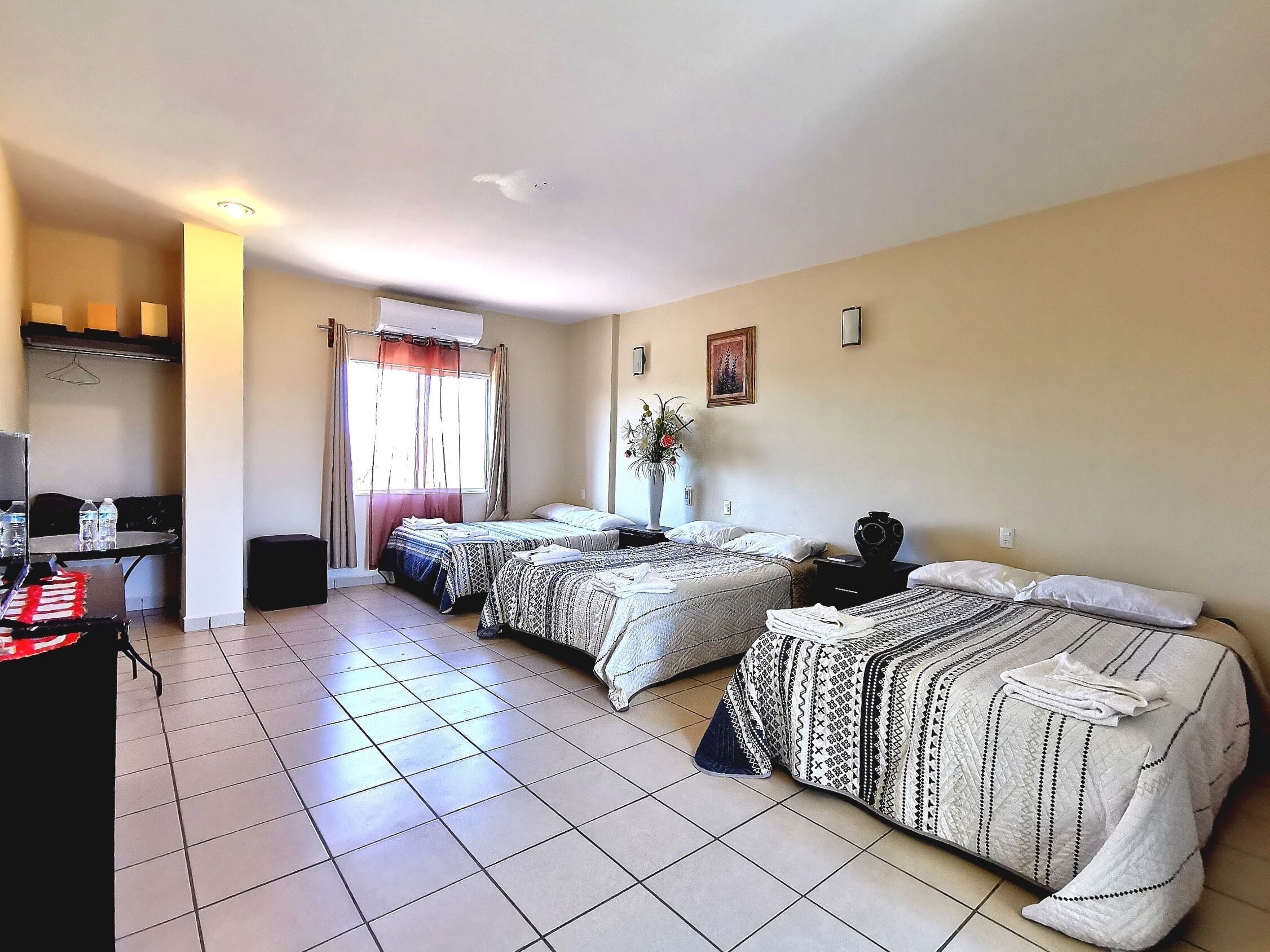 triple room (room 6) | 1 bedroom, free wifi, bed sheets