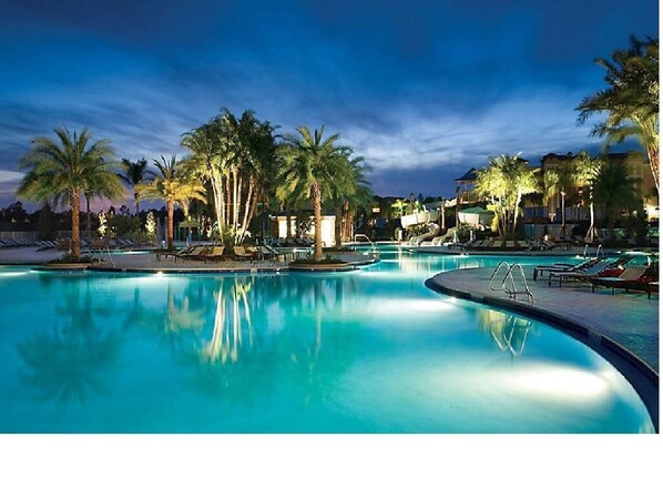 Sisäuima-allas, ulkouima-allas