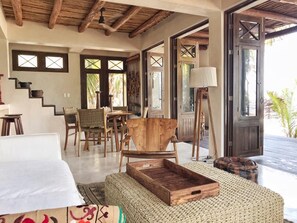 Interior - Casa Acacia - Stylish Beachfront Property (Isla Holbox)