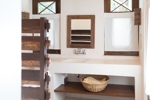 Interior - Casa Acacia - Stylish Beachfront Property (Isla Holbox)