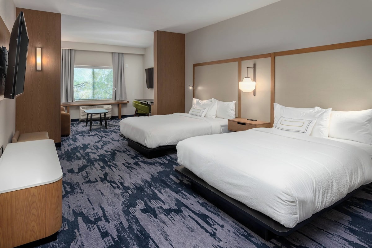 suite, multiple beds | desk, laptop workspace, blackout curtains, iron/ironing board