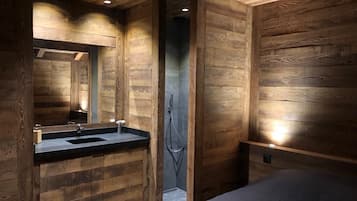 6 chambres, fer et planche Ă repasser, Wi-Fi, draps fournis