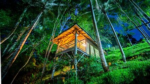 Habitación Deluxe, vista a la montaña | Ropa de cama hipoalergénica, wifi gratis y ropa de cama