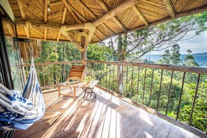 Habitación Premium | Ropa de cama hipoalergénica, wifi gratis, ropa de cama
