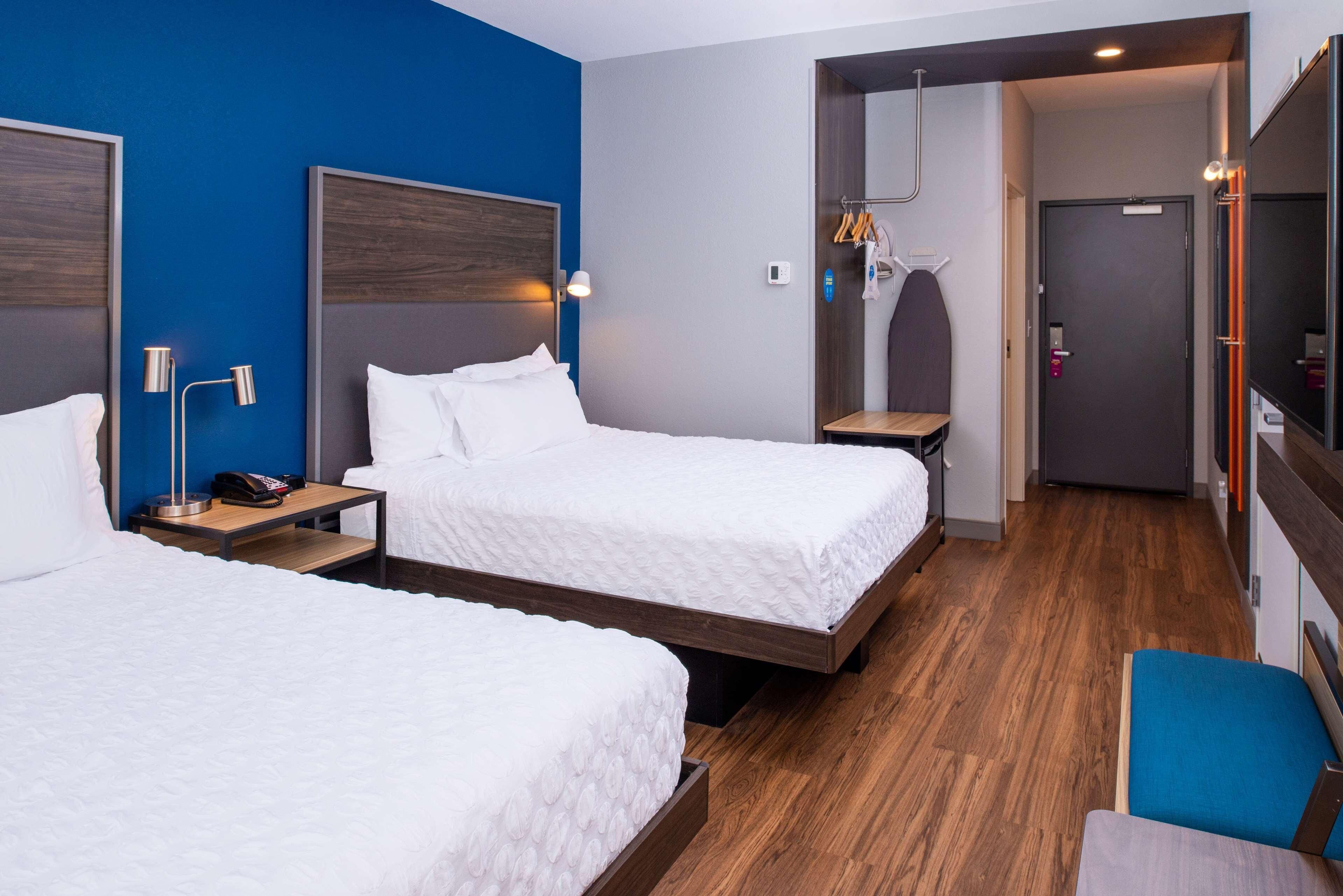 Blackout drapes, iron/ironing board, free WiFi, bed sheets