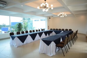 Meeting facility - Gran Costa Azul Hotel (Puerto Barrios)