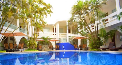 Gran Costa Azul Hotel