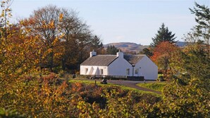 Unclassified image, 2 of 26, button - Tigh Grianach -  a cottage that sleeps 6 guests  in 3 bedrooms (Oban)