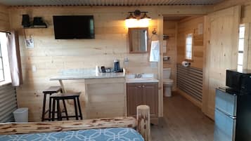 豪華小屋 | 1 間睡房、記憶棉床墊、獨特裝修、手提電腦工作空間