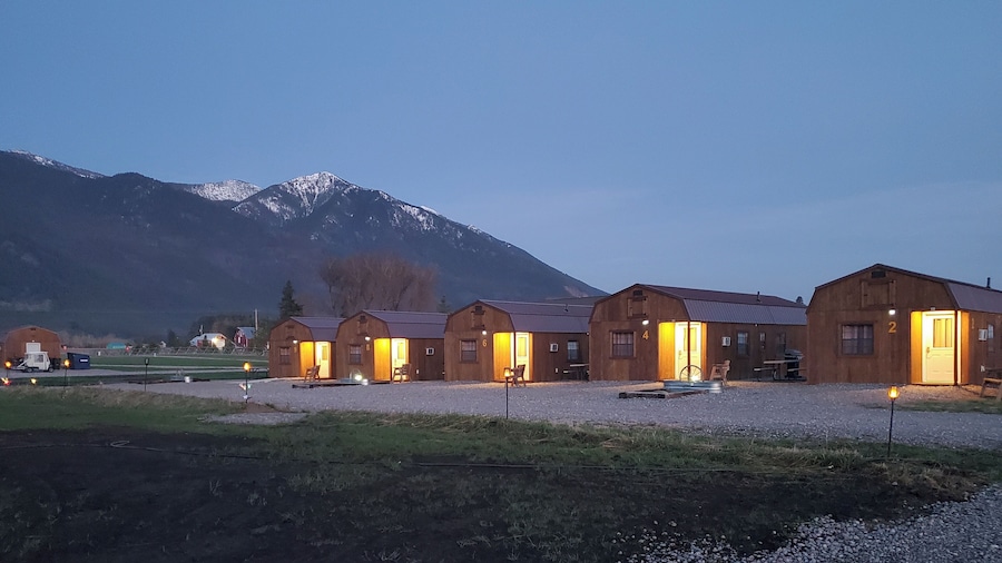 Glacier Acres Guest Ranch