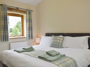 2 habitaciones, wifi gratis y ropa de cama 