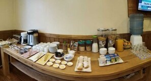 Petit déjeuner continental compris tous les jours