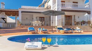 Pool - Villa Angeles Nerja by Ruralidays (Málaga)
