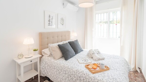 4 bedrooms, iron/ironing board, travel crib, WiFi - Villa Cañadu Nerja by Ruralidays (Málaga)