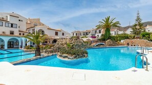 Pool - El Capistrano  - Apto 2 dormitorios Nerja by Ruralidays (Málaga)