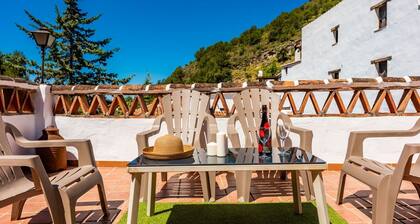 Casa Almijara Cómpeta by Ruralidays