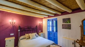 2 bedrooms, iron/ironing board, travel crib, WiFi - Casa Almijara Cómpeta by Ruralidays (Málaga)