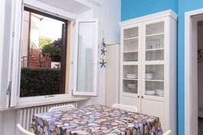 Dining - S099 - Sirolo, new two-room apartment with wonderful sea view (Sirolo)