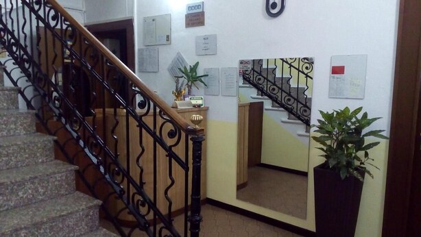 Staircase - hotel tirreno (Milan)