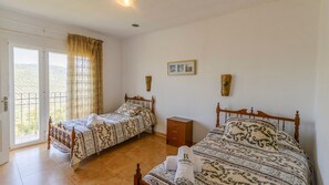 9 bedrooms, iron/ironing board, travel crib, WiFi