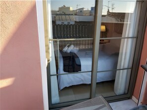 1 bedroom, iron/ironing board, Internet, bed sheets