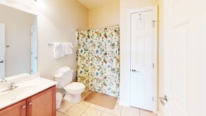 Shower, towels