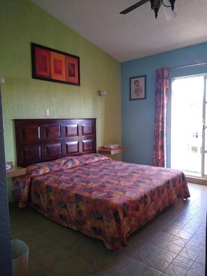 Camera Standard | Con stile personalizzato, Wi-Fi gratuito