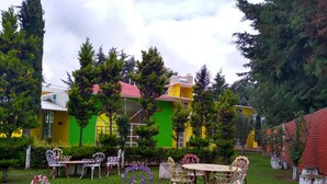 Unclassified image, 2 of 27, button - Hotel Campestre Ayapango (Ayapango)