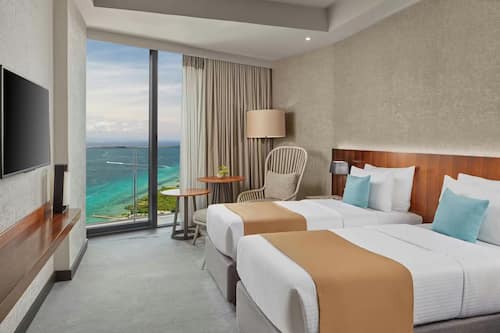 Deluxe Premium Room (1 Double & 1 Single Bed)