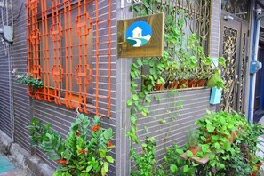 Exterior - Good Man Hostel (Tainan)
