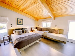 4 bedrooms, desk, iron/ironing board, travel cot