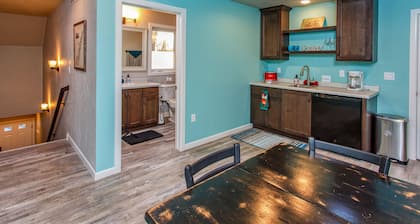 Atemberaubendes Studio, nur wenige Schritte vom Bjorklunden Trail System in Baileys Harbor entfernt