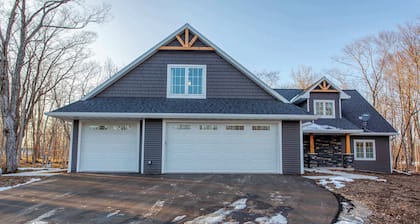 Stunning Studio in Baileys Harbor! Muirfield Flat